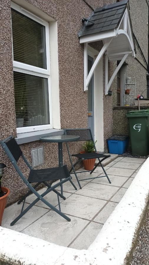 Cosy Mews House Close To Harbour 波特马多克 外观 照片